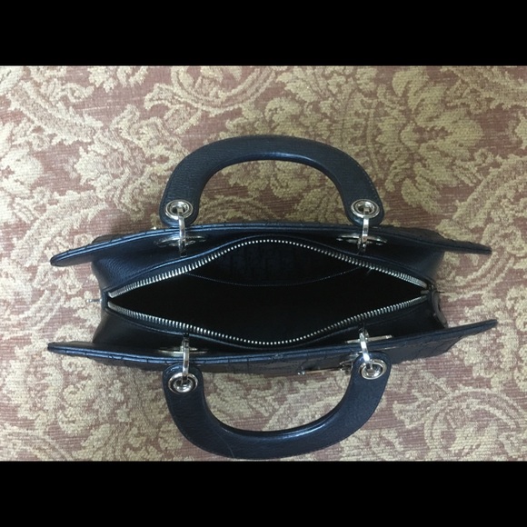 Christian Dior Lady Dior Leather Handbag - Picture 7 of 13